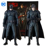 DC Toys the Batman MAFEX Robert Pattinson Movie Version Figurine 6 Inches Justice League Batman Action Figrues Kids Toys