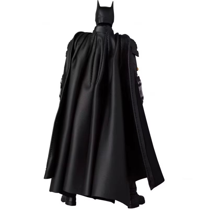 DC Toys the Batman MAFEX Robert Pattinson Movie Version Figurine 6 Inches Justice League Batman Action Figrues Kids Toys