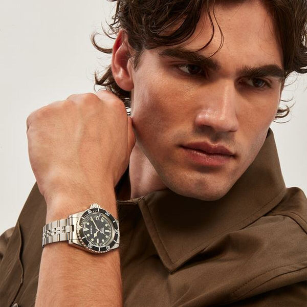 V2H2F7ED1B913CFA10A87E2EC21C097734FR5774525P5