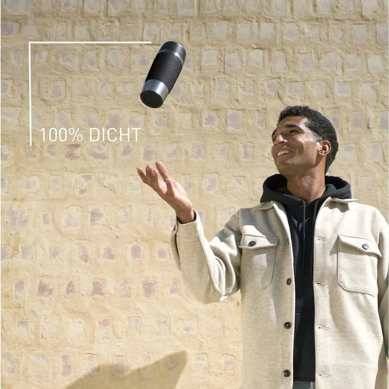 Emsa N20202 Travel Mug Classic Isolierbecher 0,36 Liter | Neuer Komfort-Schraubverschluss | Edelstahl | 4H Heiß Und 8H Kalt | 100% Dicht | Spülmaschinenfest | 360°-Trinköffnung | Schwarz